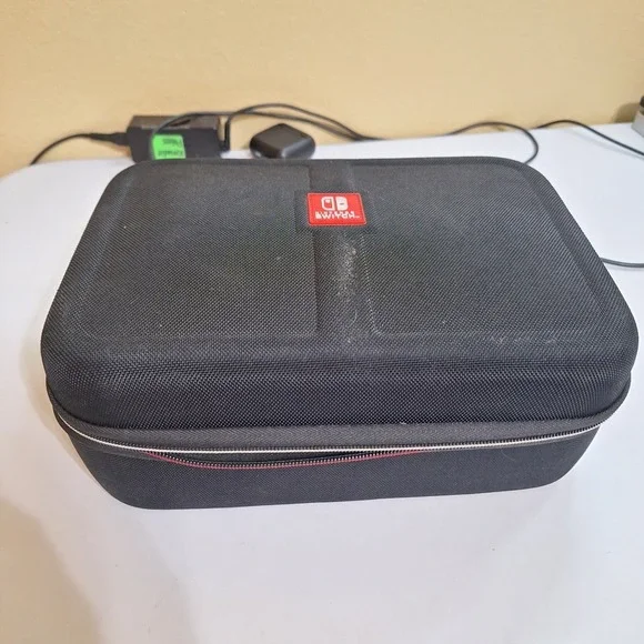 Nintendo Switch Case Hard RDS Industries Game Traveler Deluxe System Carry - Picture 4 of 8